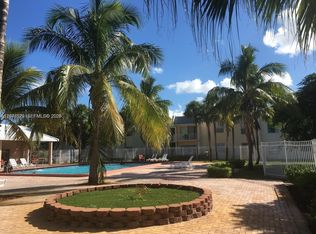 Clear Lake Palms Condo, West Palm Beach, FL 33401