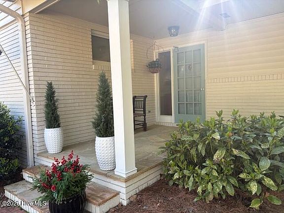 3rd image of 104 Bunn Avenue