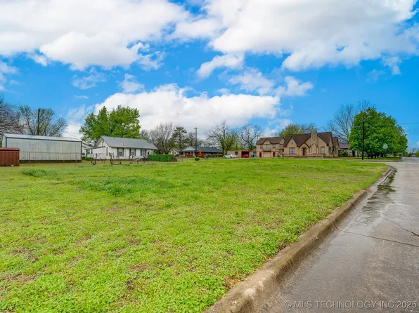 500 S Johnston St, Ada, OK 74820