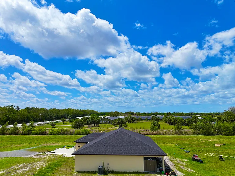 20365 Marie Ct — Photo 18