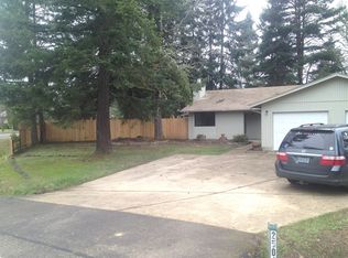 25043 Perkins Rd, Veneta, OR 97487