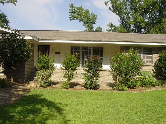 2nd image of 10281 Boyce Manor Cir