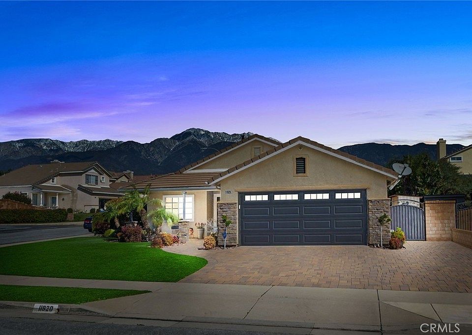 1st image of 11920 Stegmeir Dr
