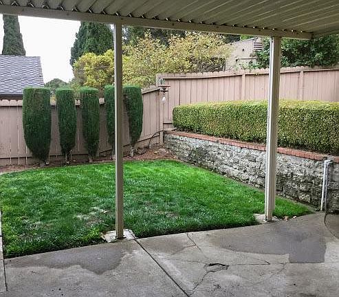Nice backyard with covered patio!