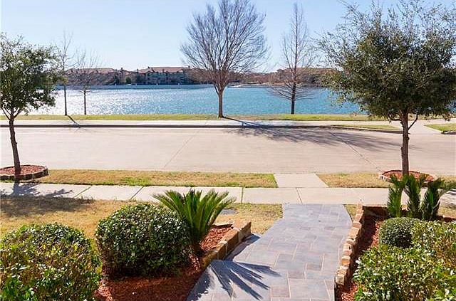 1st image of 1018 Camino Lago