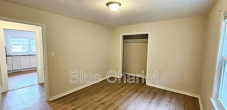 528 Short St — Photo 31