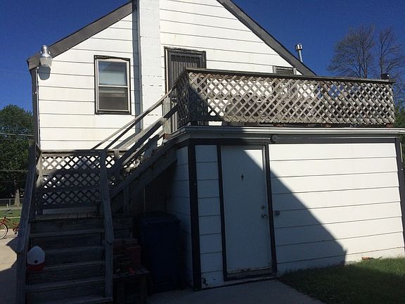 3rd image of 1519 Greenfield Ave
