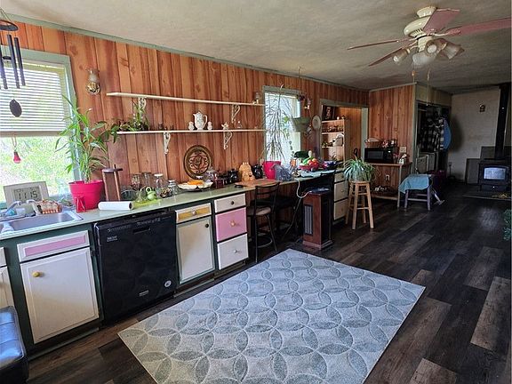 5th image of 1926 Ranch Ln