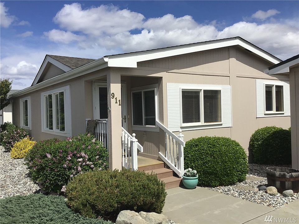 1st image of 911 Meadowridge Dr #32