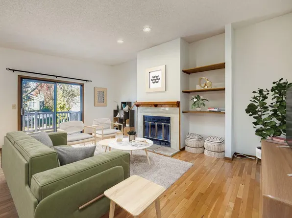 5623 Pompano Dr, Minnetonka, MN 55343