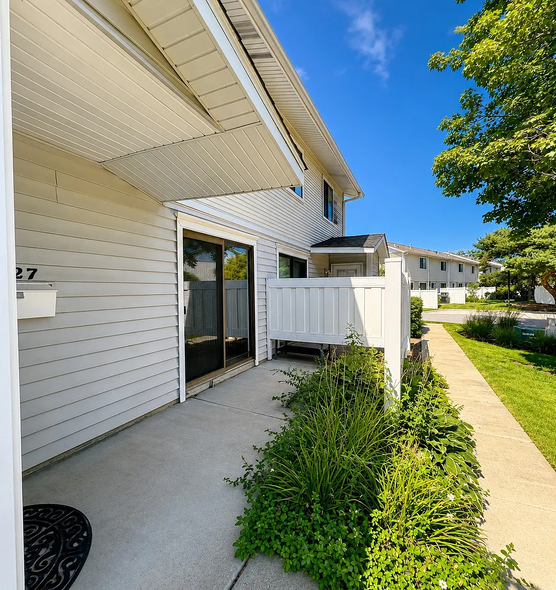 2 bed, 1.5 bath, 1440 sqft, $2,250 — Photo 3