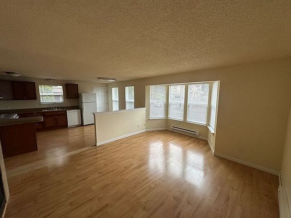 5th image of 5213 S Orchard St #D