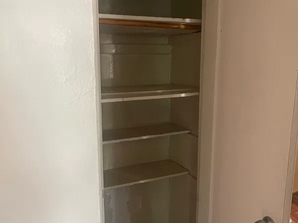 1420 Harrod Ave APT 2R, Bronx, NY 10472