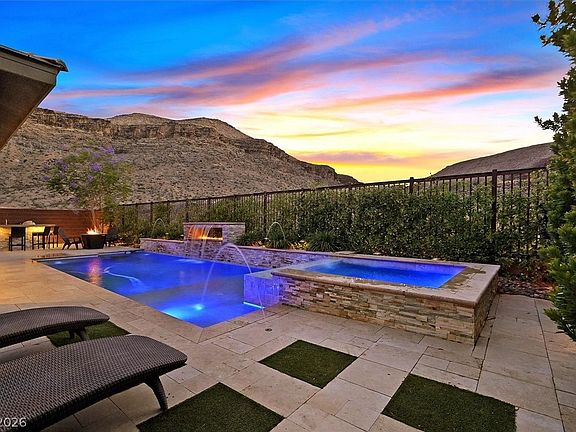 2nd image of 5881 Heaven View Dr