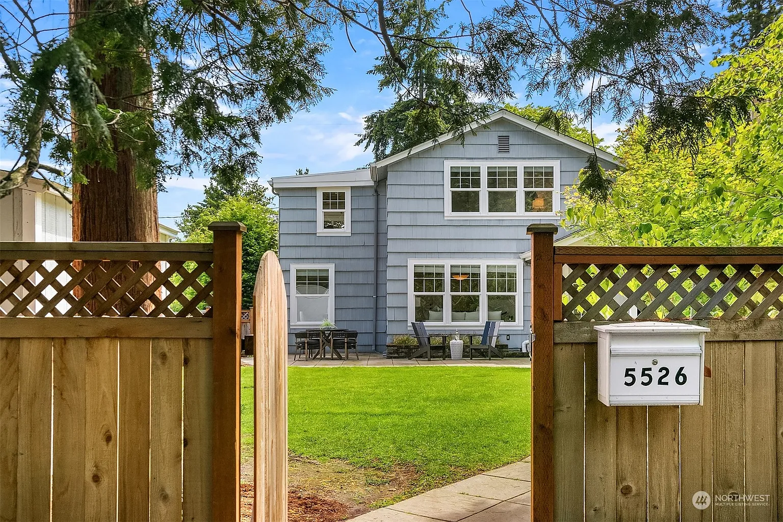 5526 17th Avenue NE photo 1
