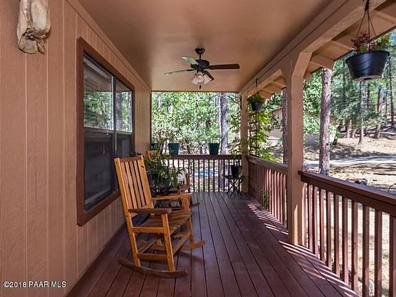 3rd image of 1021 N Madizell Dr