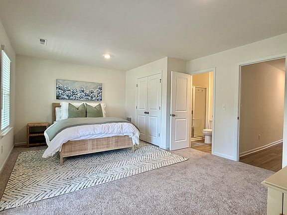 5th image of 855 Parc Townes Drive