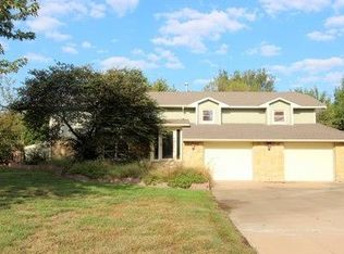 1231 S Pin Oak St, Wichita, KS 67230