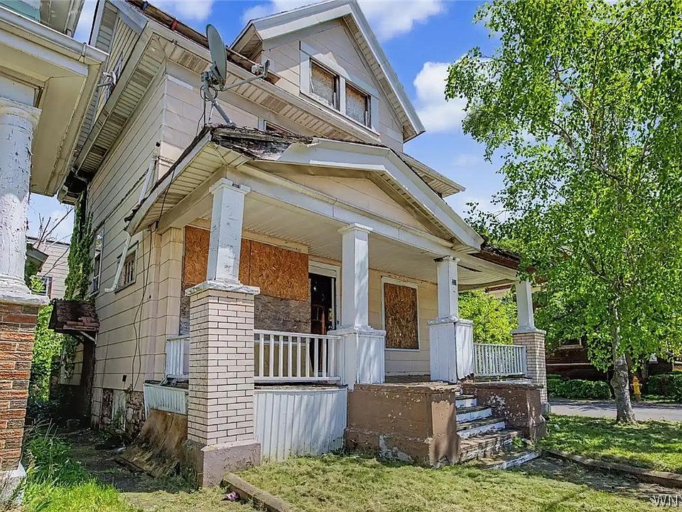 1st image of 613 7th St