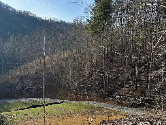 2nd image of 890 Fisher Branch Rd