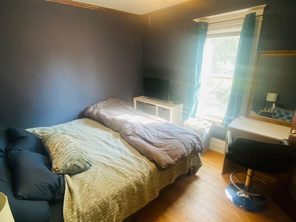 Bed 1