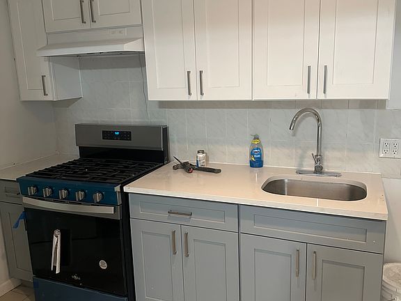 2nd image of 69 Lockwood Ave