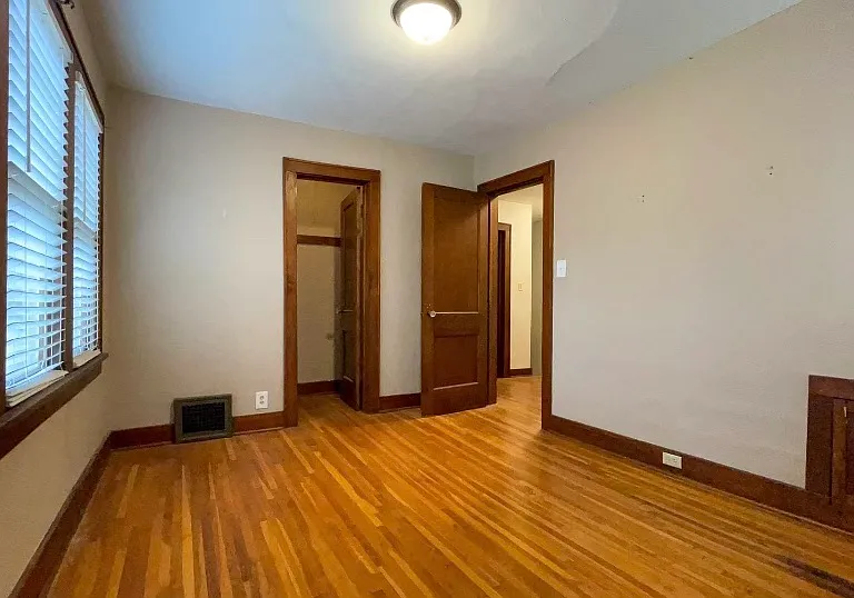 1114 N Carlos St — Photo 7