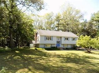 176 S Main St, Sherborn, MA 01770
