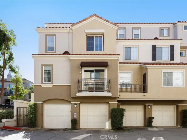 33 Via Pamplona, Rancho Santa Margarita, CA 92688