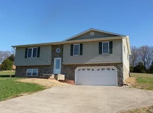 3430 Ripley Island Rd, Afton, TN 37616