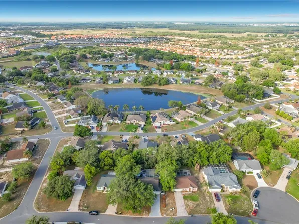 315 Pine Lake View Dr, Davenport, FL 33837