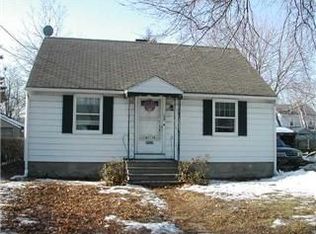 198 Edendale St, Springfield, MA 01104