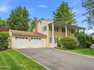 5 St Lawrence Way, Marlboro, NJ 07746