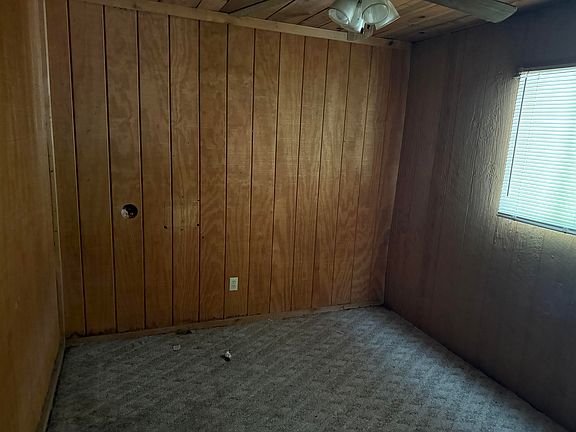 2nd image of 35 Clarks Bottom Rd