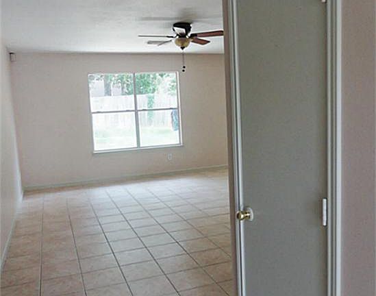 3rd image of 19914 Arrowsmith Dr