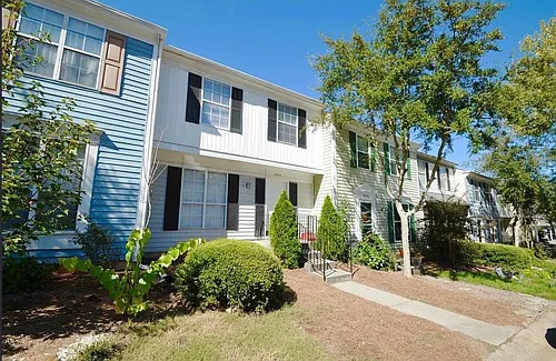 1804 Queen Anne Ct Photo 1