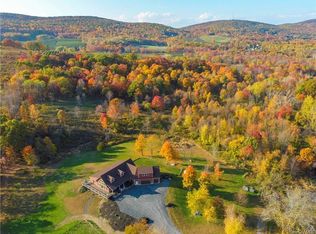 89 Peach Ln, Milton, NY 12547