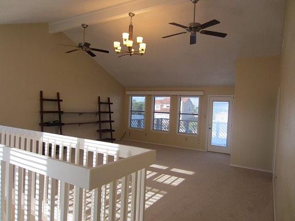 4th image of 15221 Isla Pinta Ct