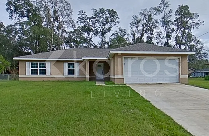 5623 NW 55th Ave