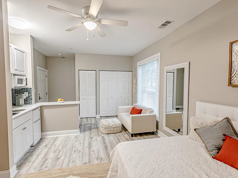 108 Cypress Point Ct #101B — Photo 6