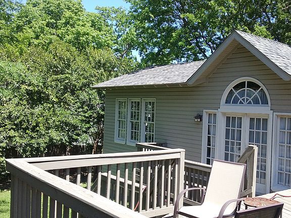 4th image of 6923 Wildgrove Ave