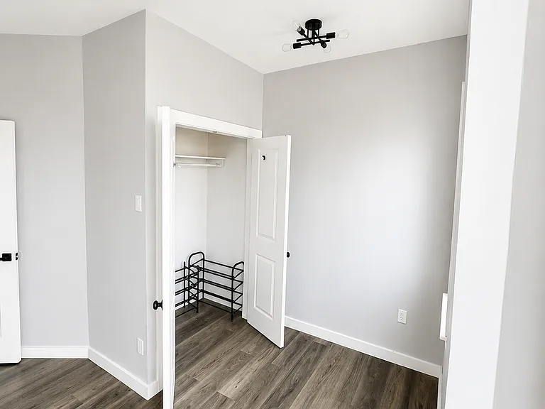 379 Avenue C #7 — Photo 7