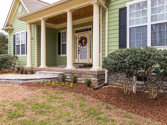 5th image of 2622 Country Haven Dr