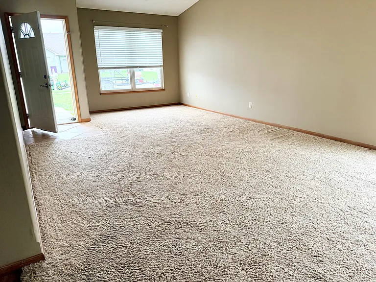 2717 Buttonwood Dr #1 — Photo 4