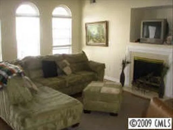 3105 Passour Ridge Ln, Charlotte, NC 28269