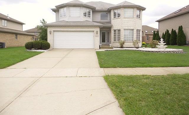 1st image of 4605 Ashford Dr