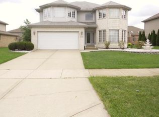 4605 Ashford Dr, Matteson, IL 60443