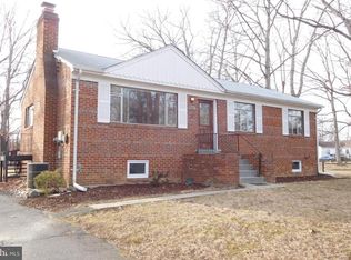 7112 Constantine Ave, Springfield, VA 22150