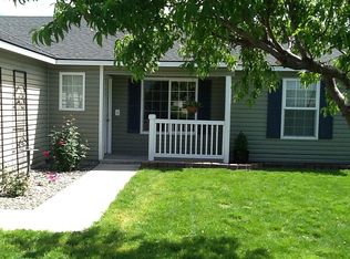 816 Jessica Ct, Grandview, WA