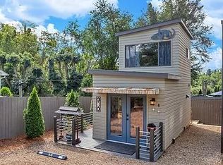 8 Winston Ave, Asheville, NC 28803